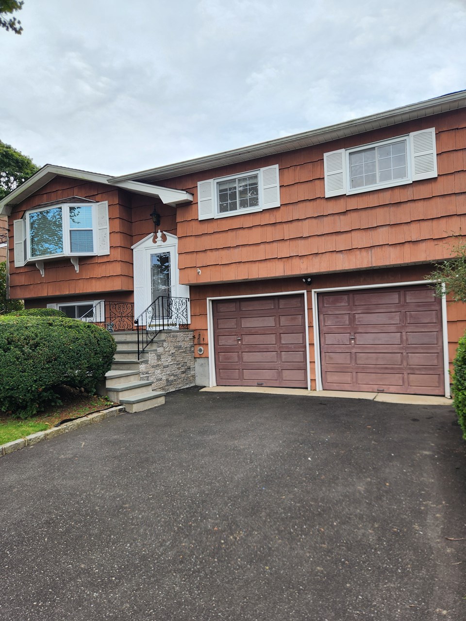 7 Bertlee Drive
